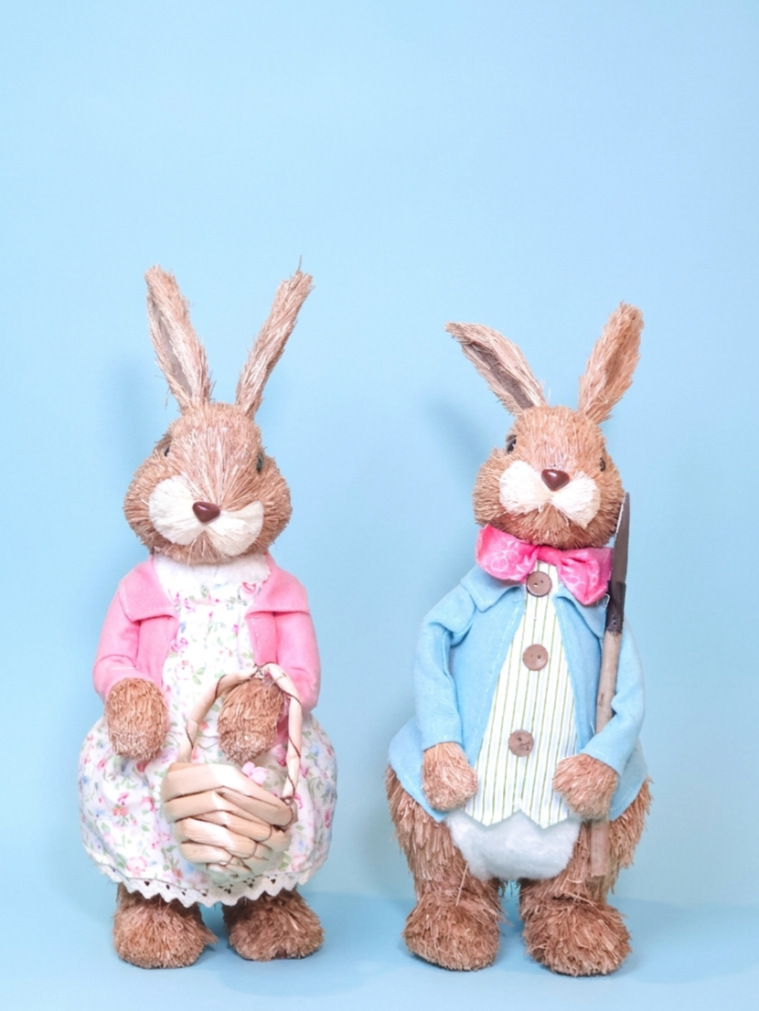 Easter Straw Bunny