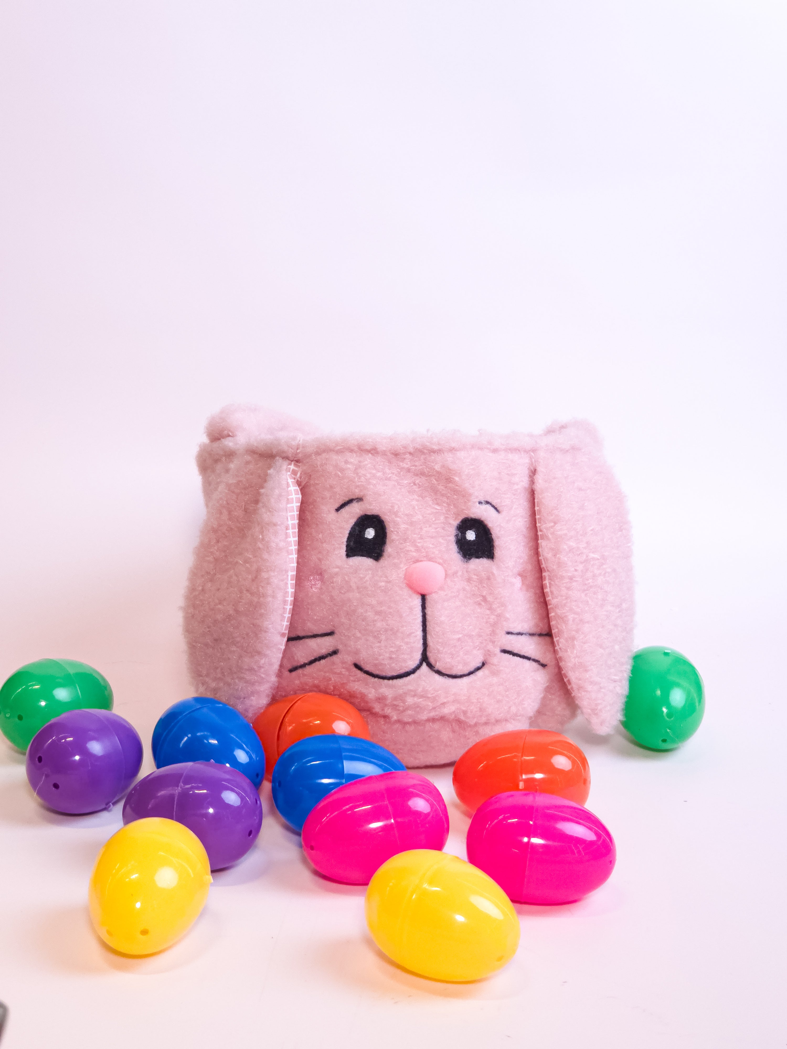 Easter Rabbit Basket Egg Hunt