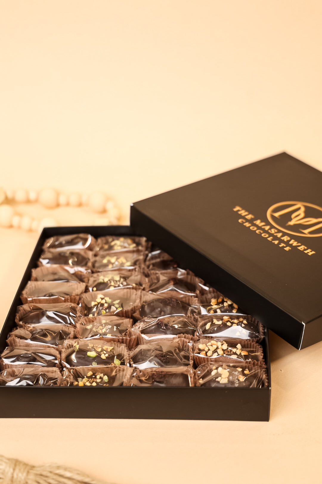 1000g Chocolate Dates Box