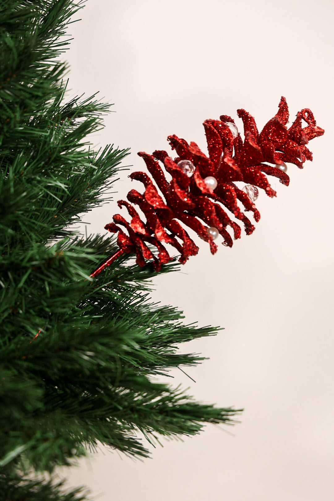 Christmas Pine Cone Spray