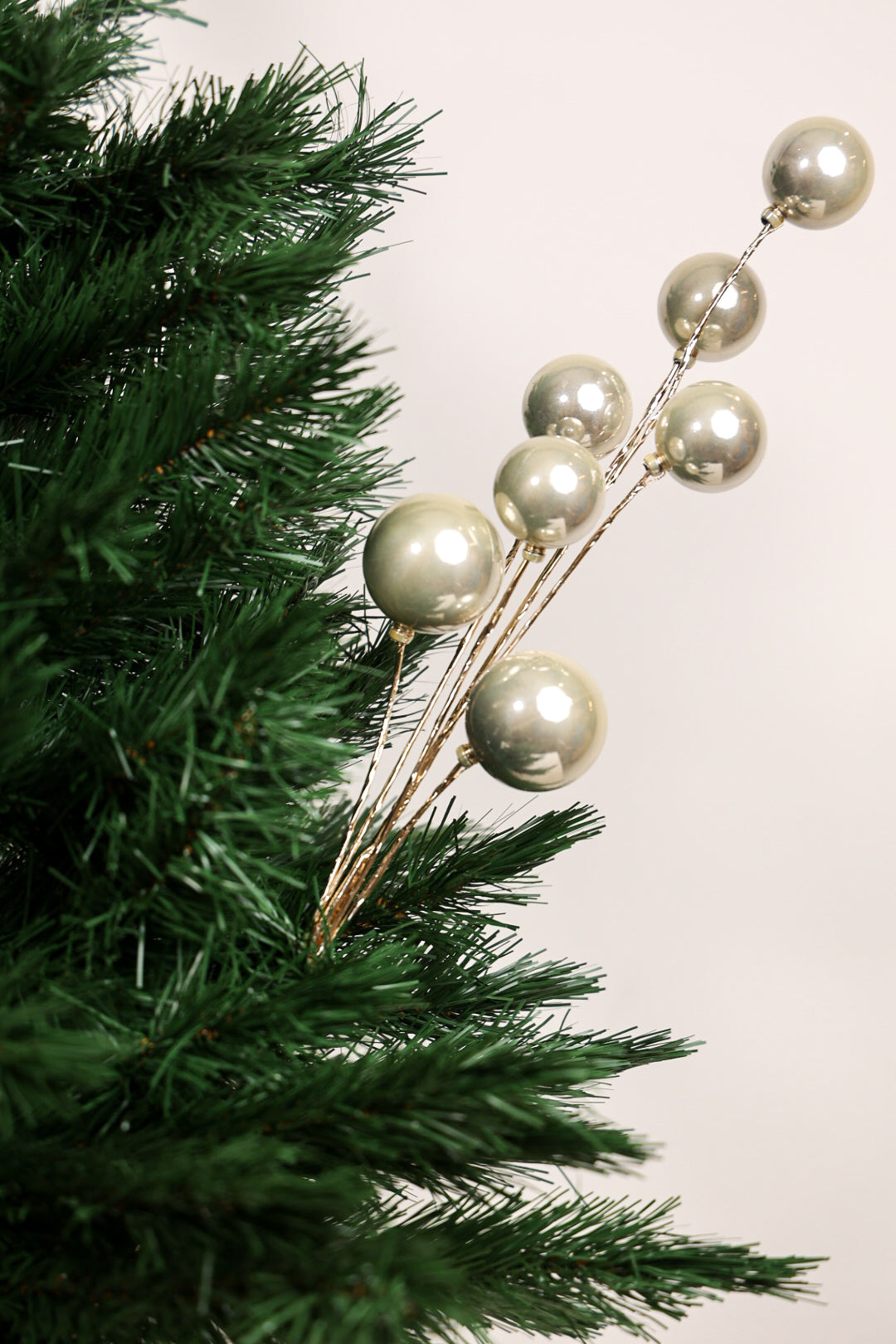 Champagne Balls Spray