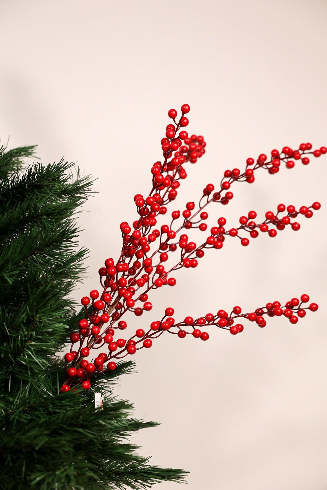 Berries Christmas Tree Spray