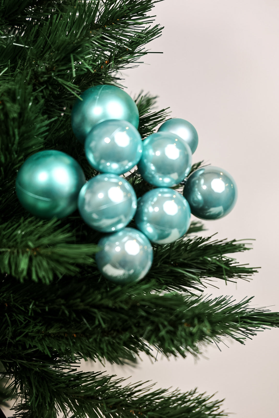 Turquoise Balls Bunch/Bouquet