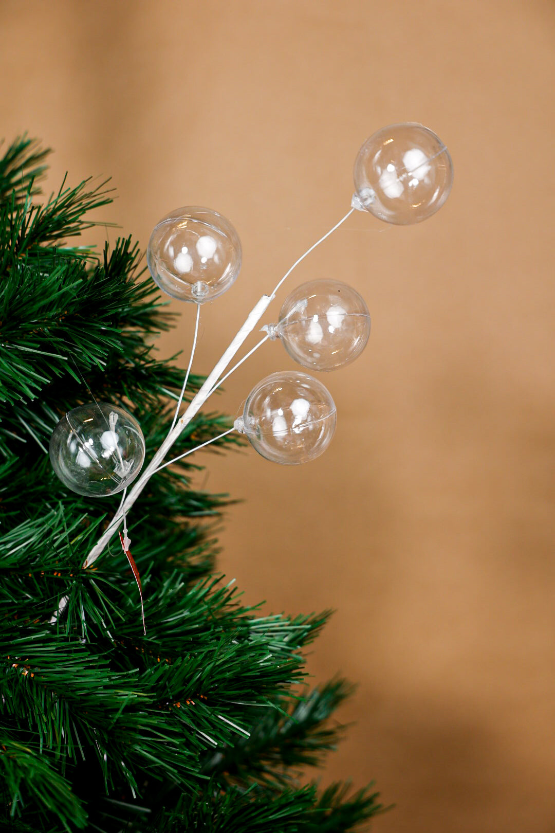 Transparent Balls Tree Spray