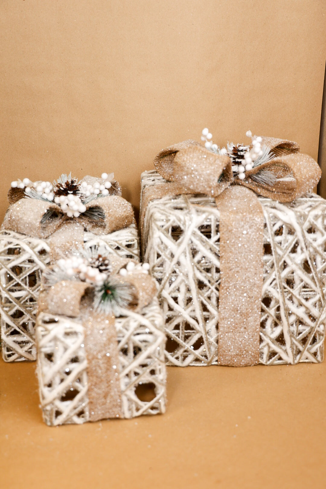 White/Beige Gift Boxes