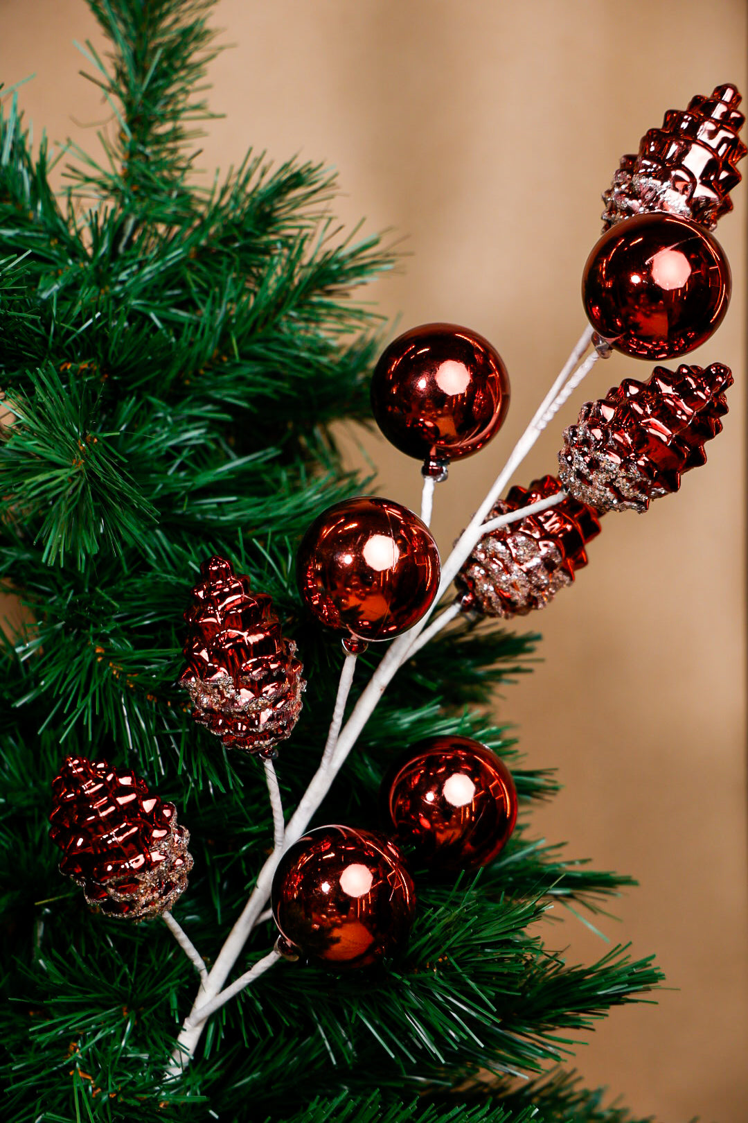 Brown Plastic Cones/Balls Spray