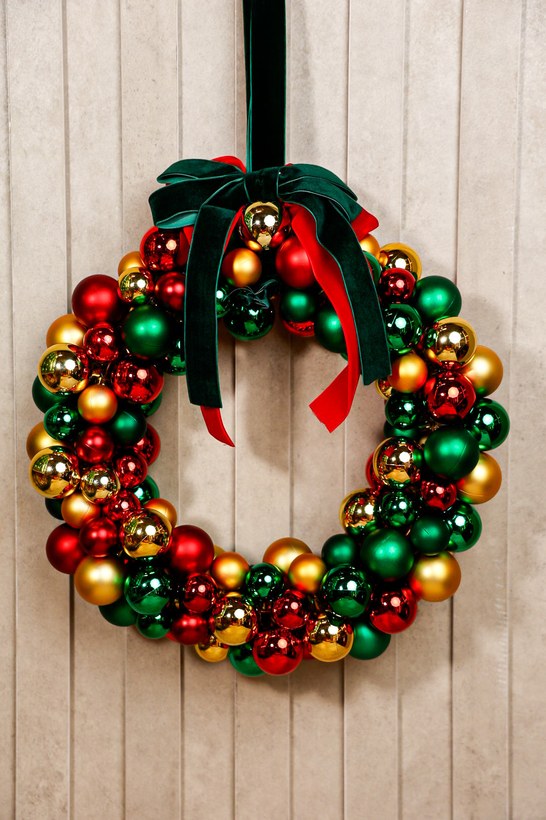 Balls Wreath With a Velvet Bow