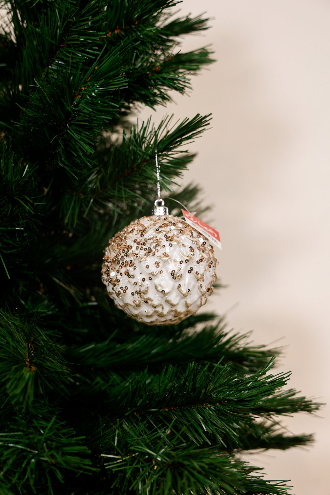 10cm White/Gold Ball