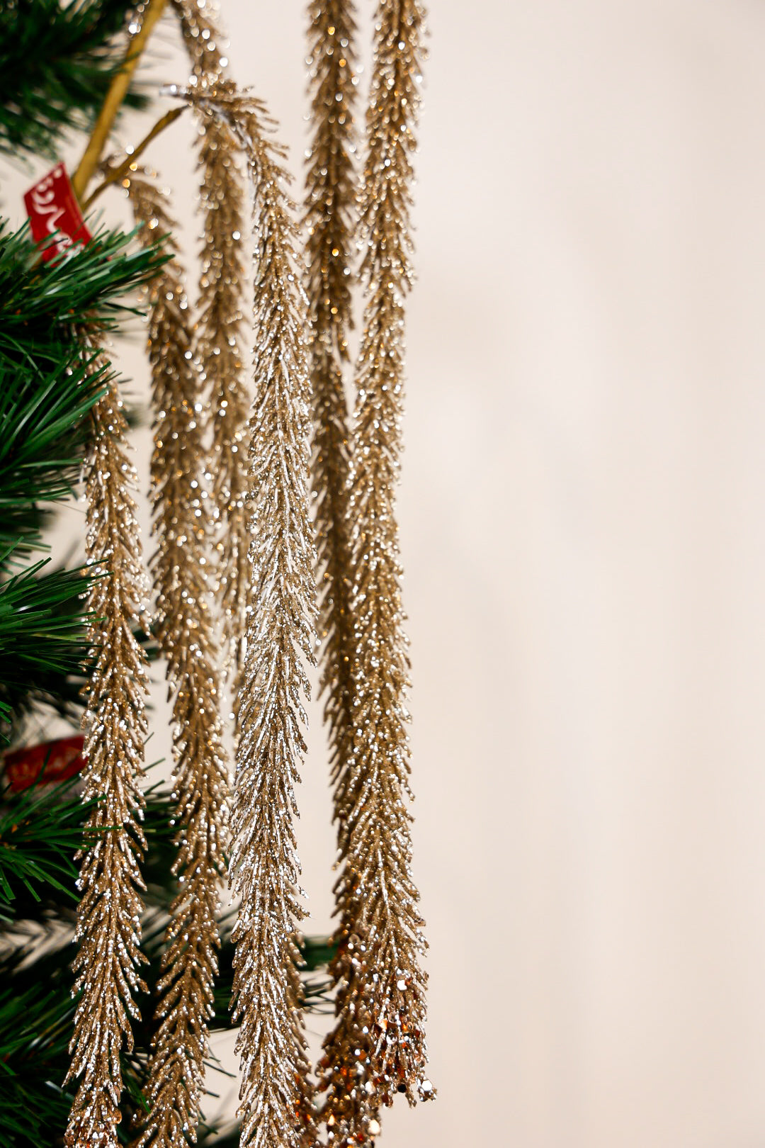 Hanging Champagne Spray