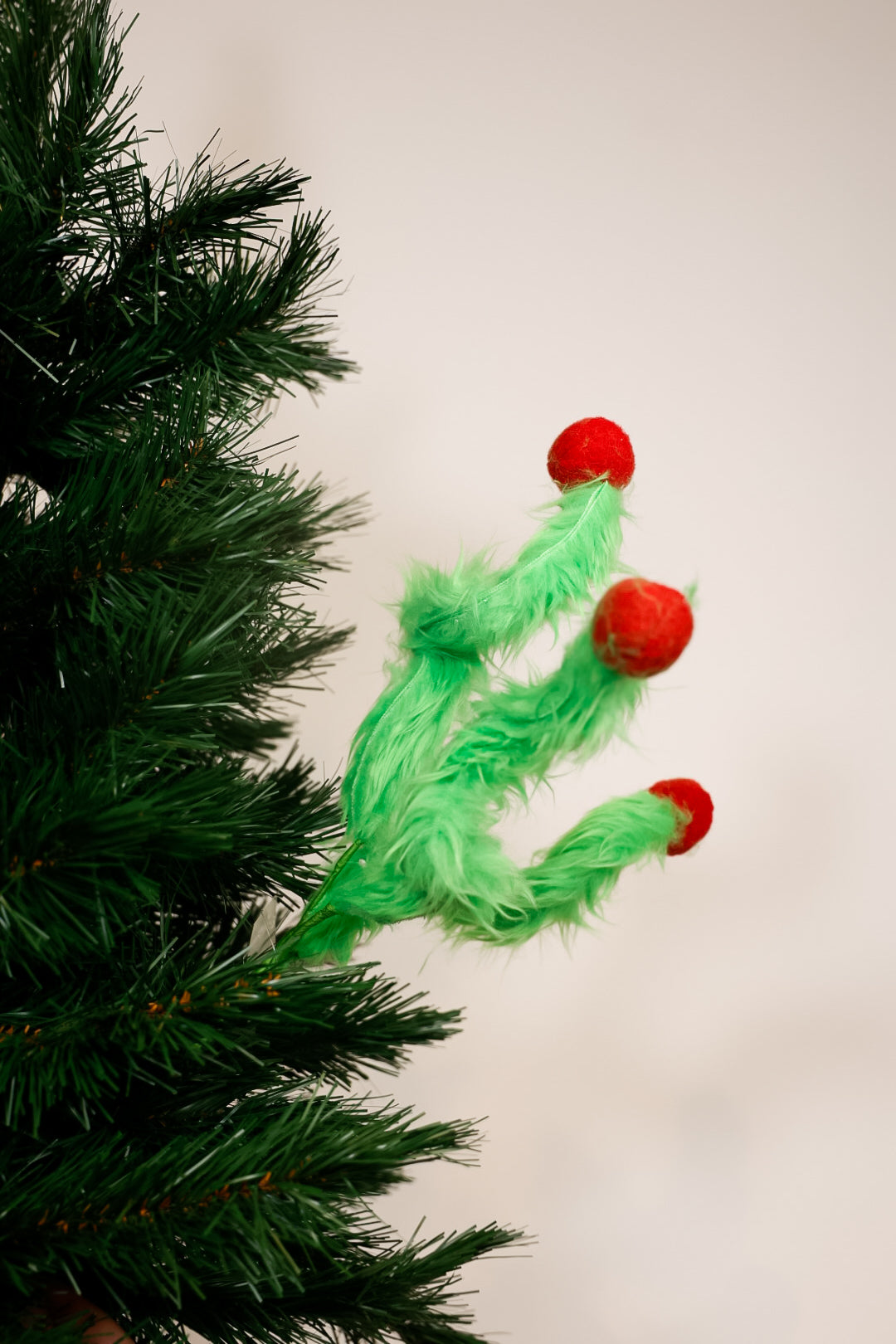 Grinch-Themed Tree Spray