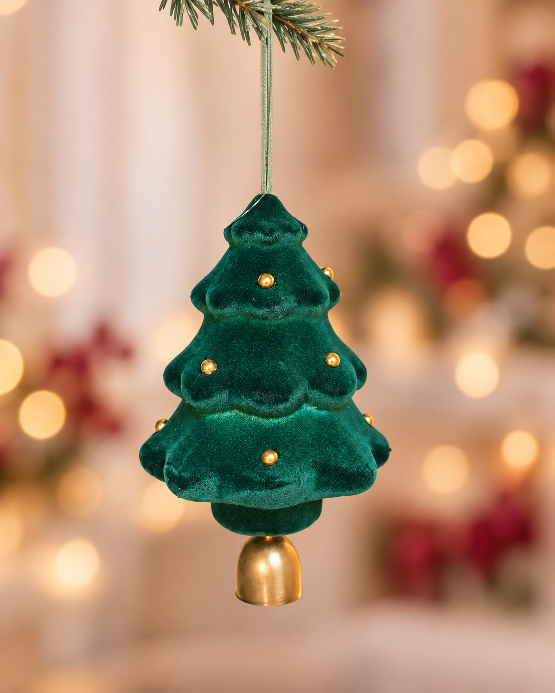 Tree Emarled Green Velvet Ornament