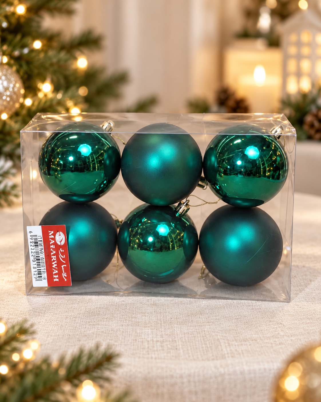 Emarled Green Plastic Balls Box