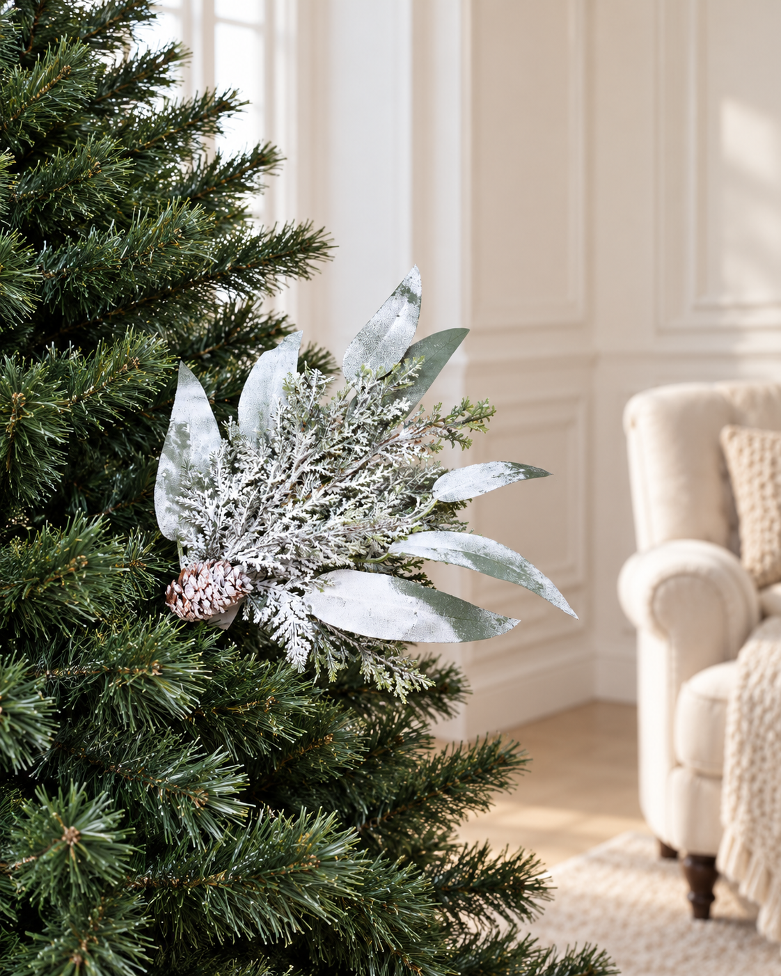 Flocked Tree Pick