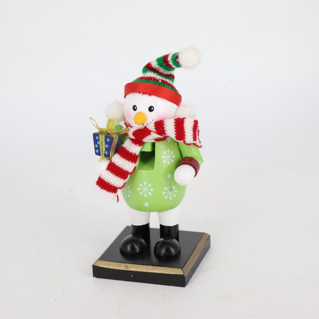 Small Nutcrackers