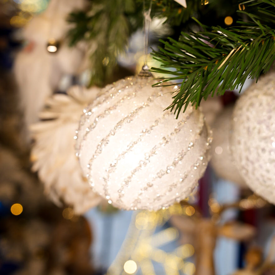 10CM White Ball Ornament