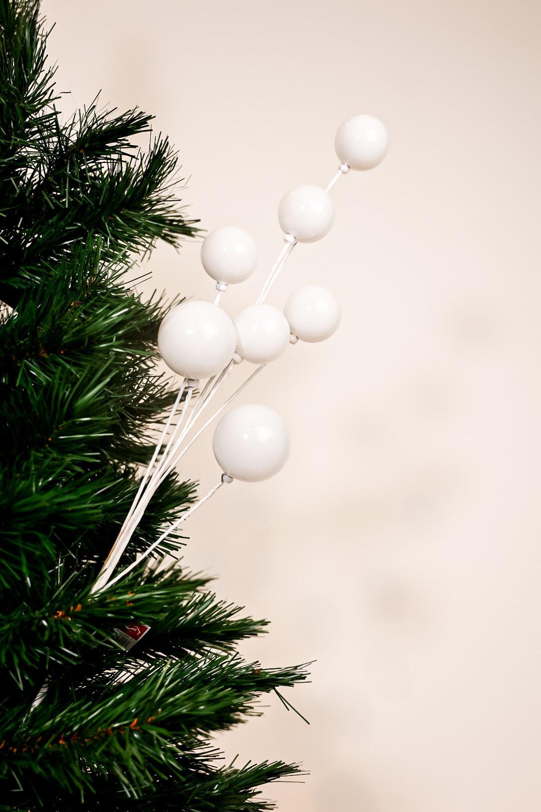 White Balls Spray